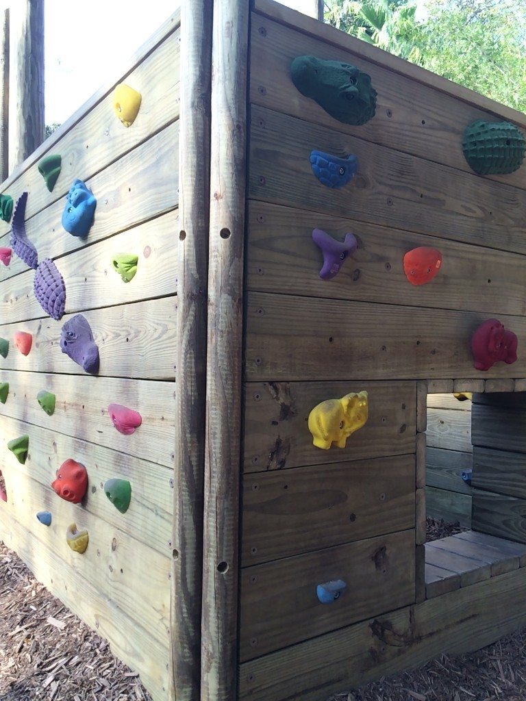 SAAF playground fort climbing wall