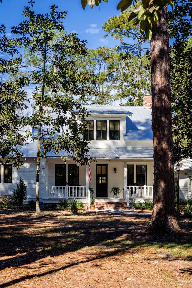 exterior of longleaf house in st johns county