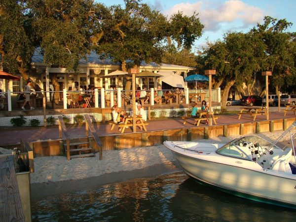 the dock and deck at aunt kates waterfront restaurant in st augustine florida